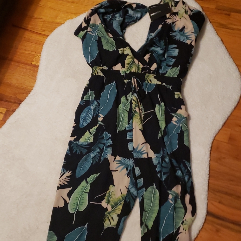 Floral Fashion Nova jumpsuit